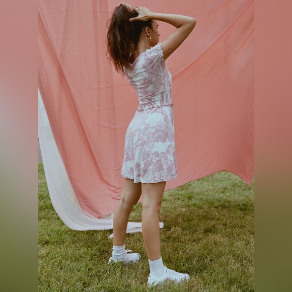 Urban Outfitters Charlie Knit Short Sleeve Mini Dress - Picture 5 of 12